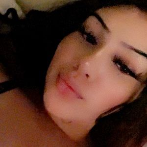 Meet your Posher, Isabella